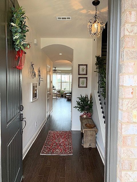 Inviting entry to foyer