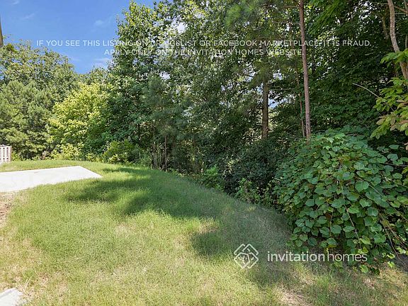 4th image of 449 Dublin Way