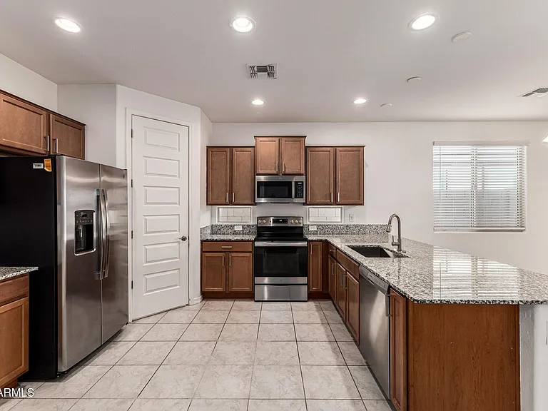 5421 W Chuck Box Rd — Photo 8