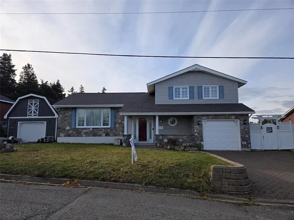 3 Spring Mountain Road, Stephenville, NL A2N1Z2