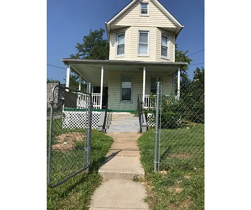 5324 Ready Ave Photo 1