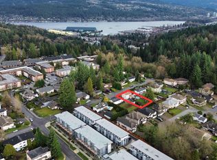 816 Catherine Ave, Coquitlam, BC V3J4L7