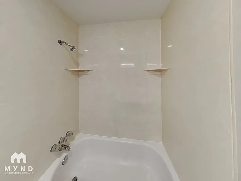 14839 Green Valley Dr — Photo 18