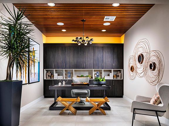 3rd image of 171 Evergreen Way