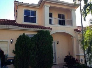 875 NW 132nd Ave, Pembroke Pines, FL 33028
