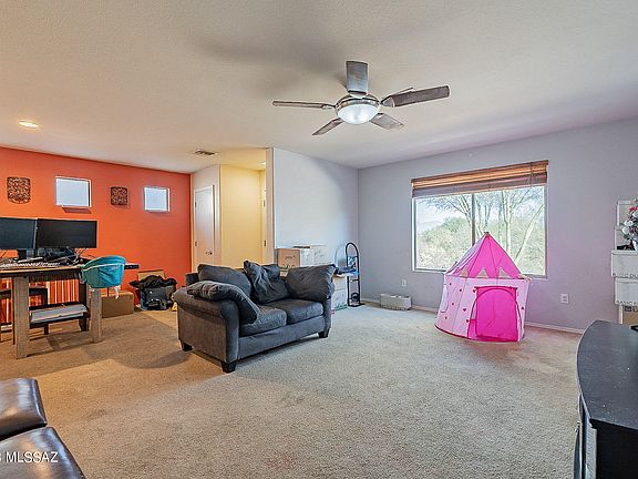 3rd image of 10651 E Singing Canyon Dr