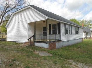 230 Pine St, Winnsboro, SC 29180