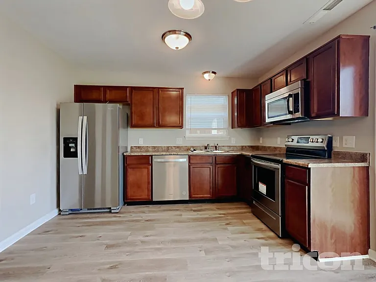 11178 N Trapunto Ln — Photo 6