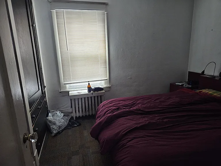 151 Claremont Ave — Photo 5