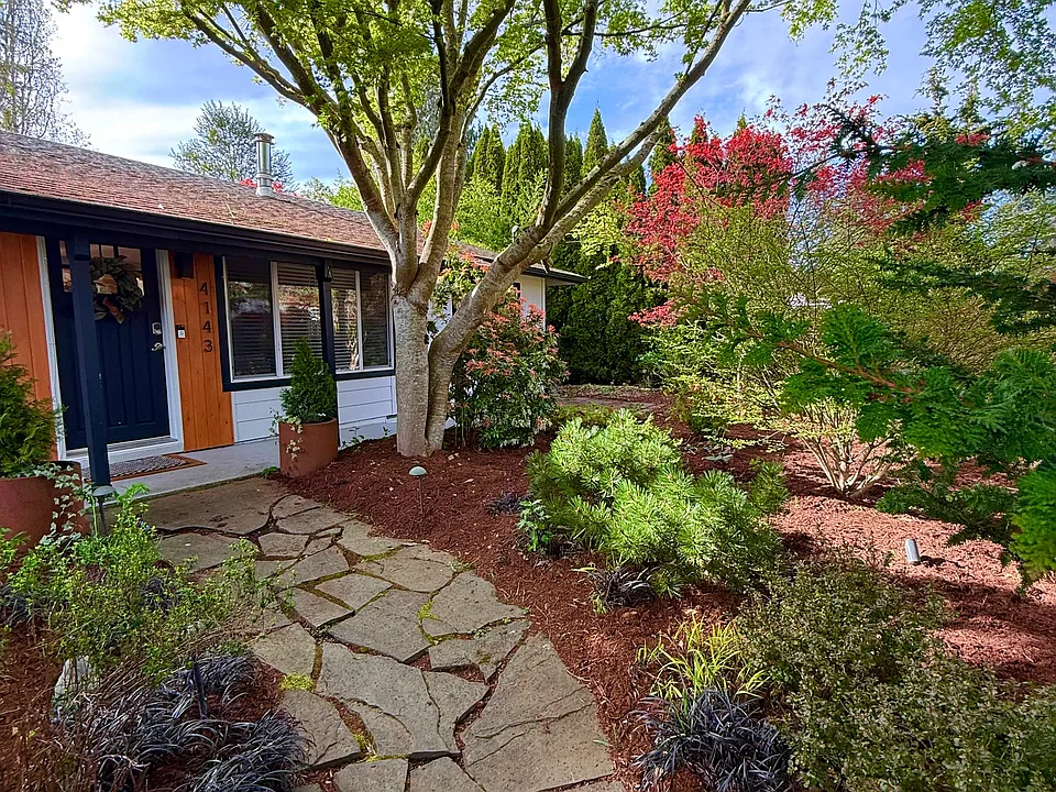 4143 330th Pl SE