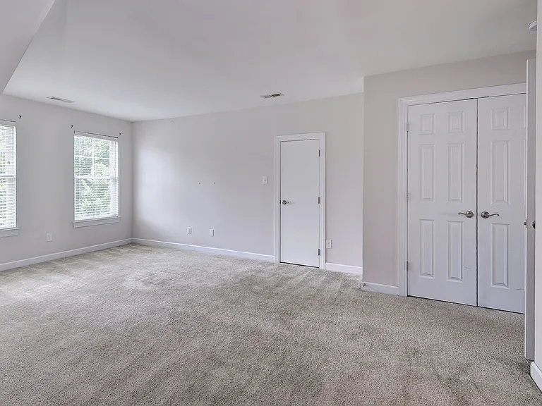 4307 Audrey Ln — Photo 27