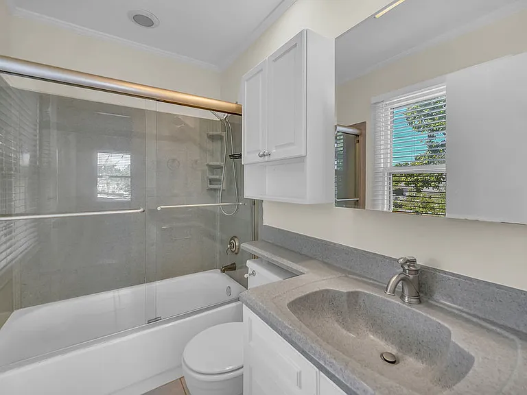 1100 Lockwood Dr — Photo 24