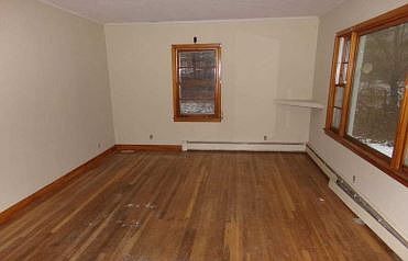 Additional Living Room