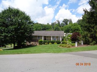 193 Taylor Ave, Elizabethton, TN 37643