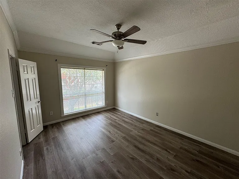 10310 Sable Trail Ln — Photo 16
