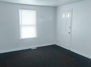 923 S College St, Springfield, IL 62704