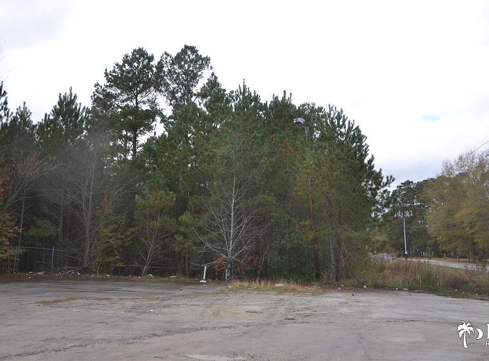 2nd image of Plantation Dr