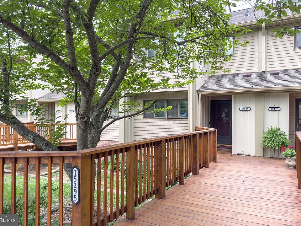 1st image of 15295 Forest Grove Dr