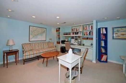 5th image of 4879 Chevy Chase Dr