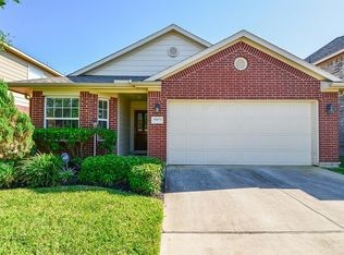 30071 Walden Farms Ln, Brookshire, TX 77423