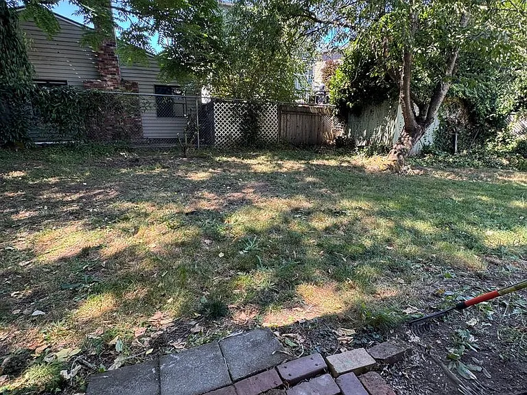 8003 N Wabash Ave — Photo 28