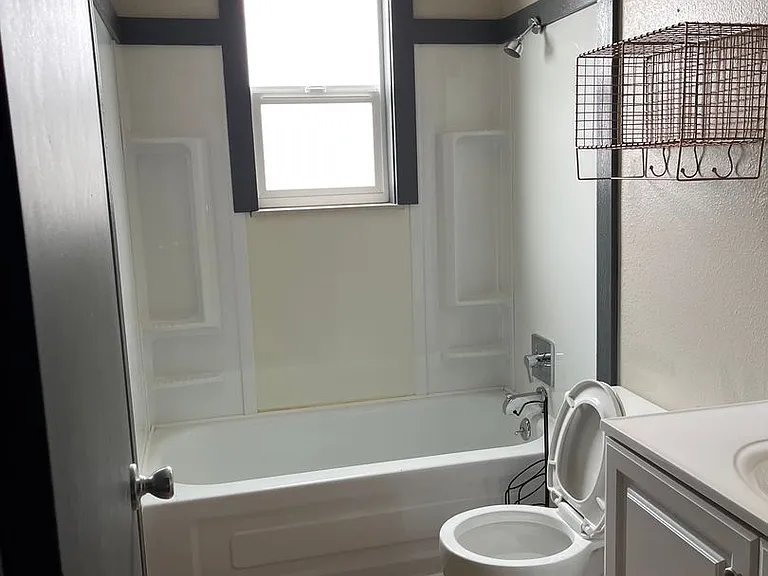 803 N Cottonwood Ave — Photo 11