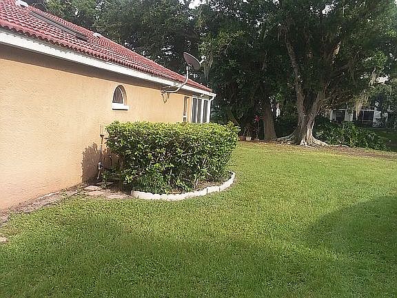 2nd image of 5508 Gardens Dr