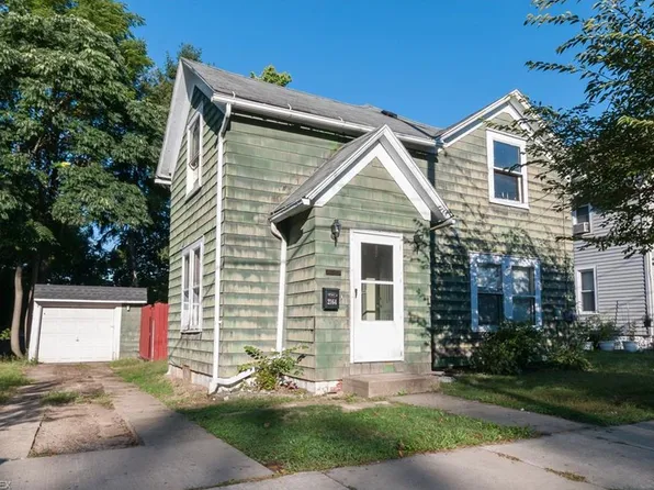 2164 16th St SW, Akron, OH 44314