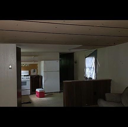 2nd image of 217 E Sunset Dr