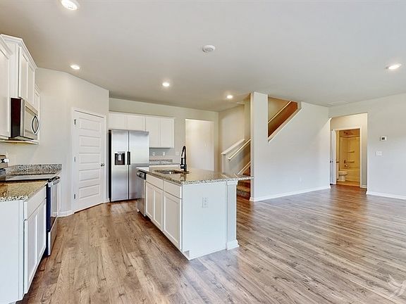 5th image of 9834 Byrne Dr