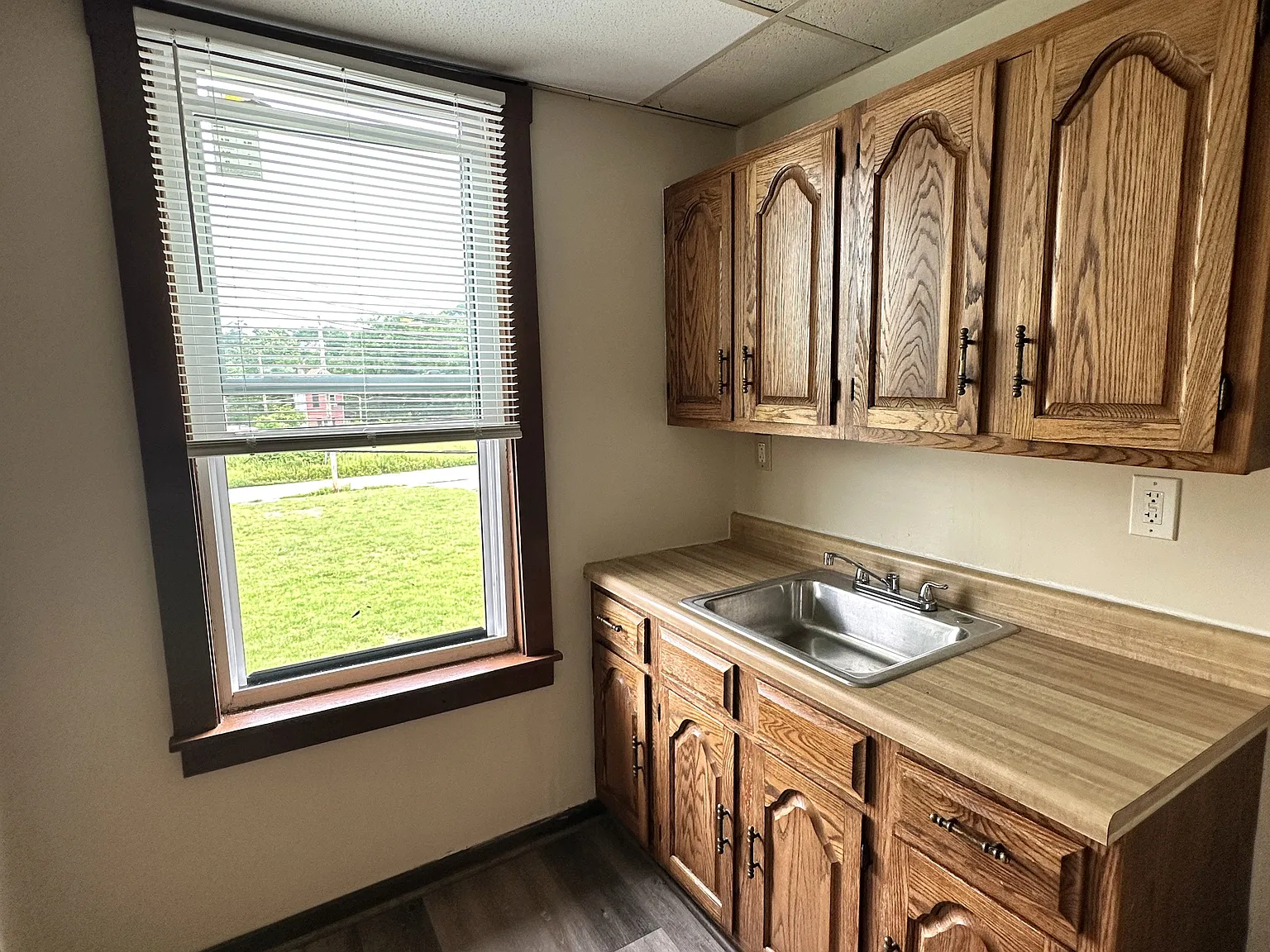 2 bed, 600 sqft, $970 — Photo 3