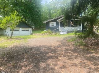 25 Ridge Rd, Lebanon, NJ 08833