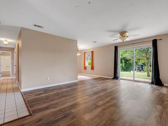 2nd image of 1428 Westheaven Dr