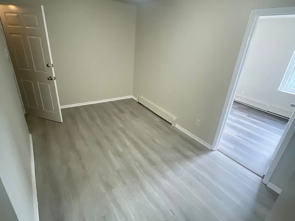 130 Broadway #2