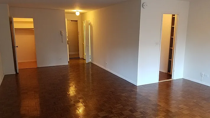 Rented by 917 Realty LLC | media 9