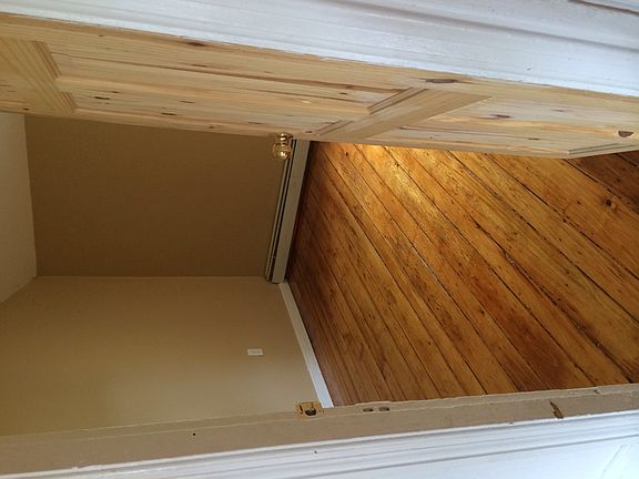 2nd image of 153 Hedley Ave #3