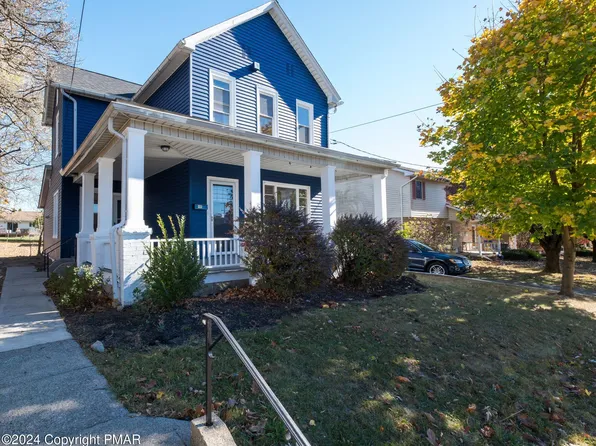 333 N Broadway, Wind Gap, PA 18091