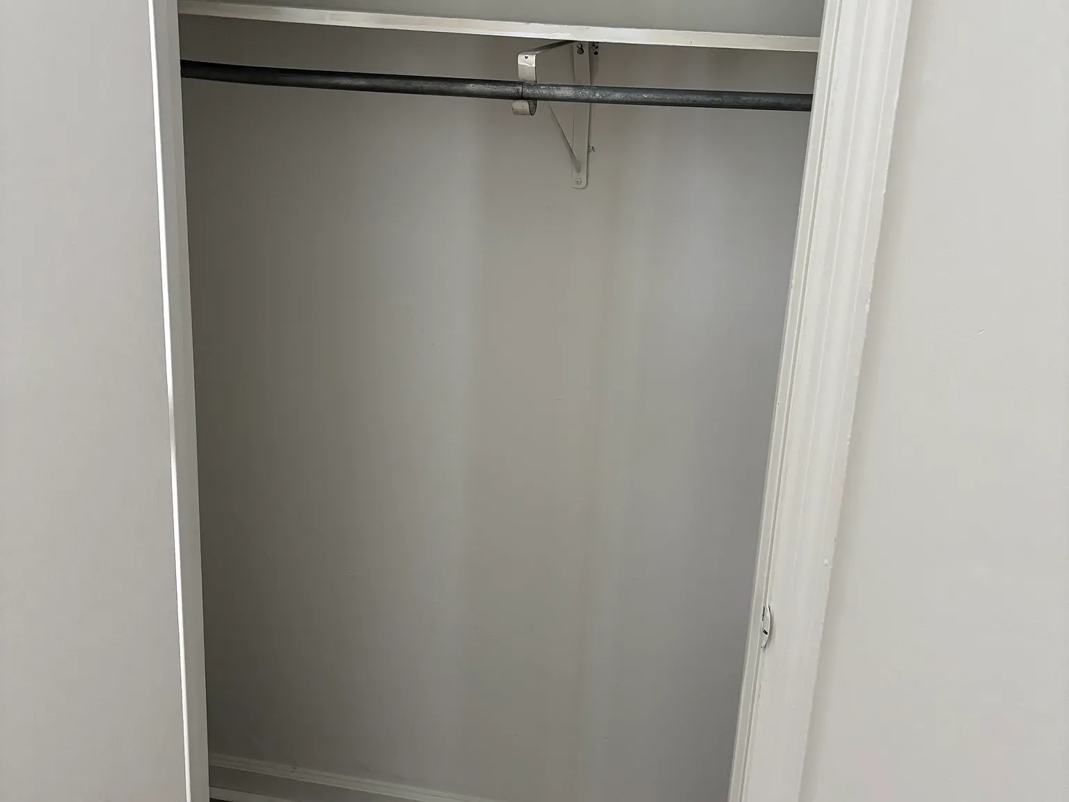 2 bed, $875 — Photo 2