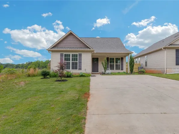 188 Gentry Rd, Spartanburg, SC 29301