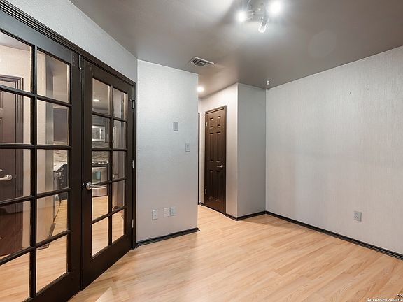 5th image of 4107 Medical Dr APT 2208