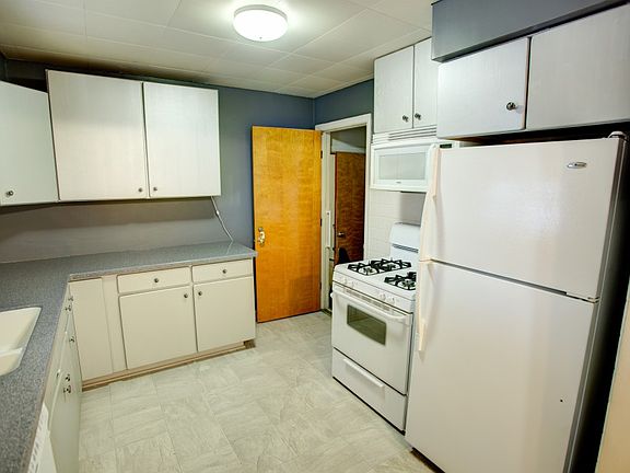 4th image of 3726 Aerial Ave