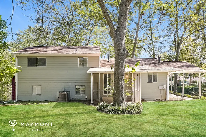 5749 Wesson Dr — Photo 13