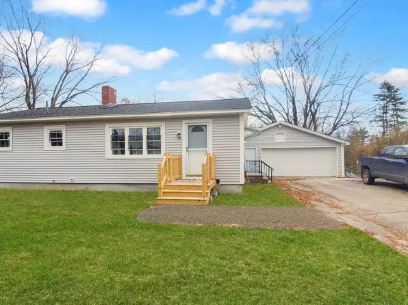 14 Capri Street, Brewer, ME 04412