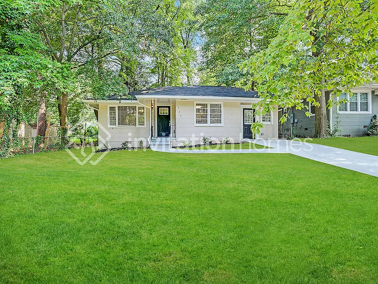 329 Mount Zion Rd SW — Photo 1