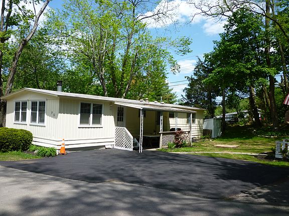 2nd image of 75 Parkway Trailer Ct