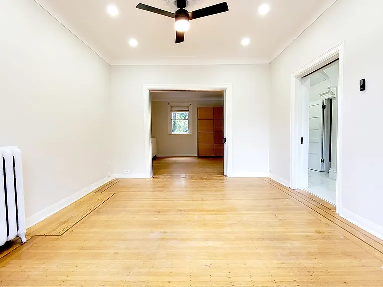 116 Fairholt Rd S #2 — Photo 4