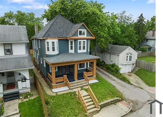 147 N Burgess Ave #147 — Photo 34