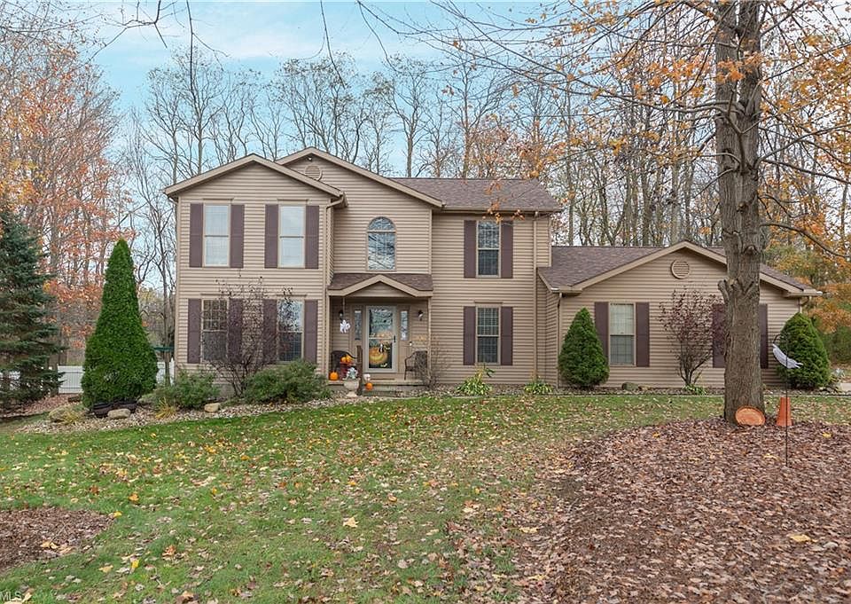 1st image of 3451 Lovers Ln
