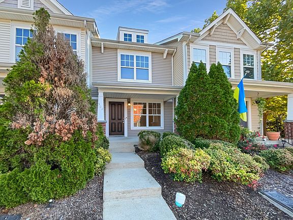 2nd image of 502 Bradburn Village Cir