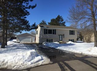 13 Pinto Ln SE, Isanti, MN 55040
